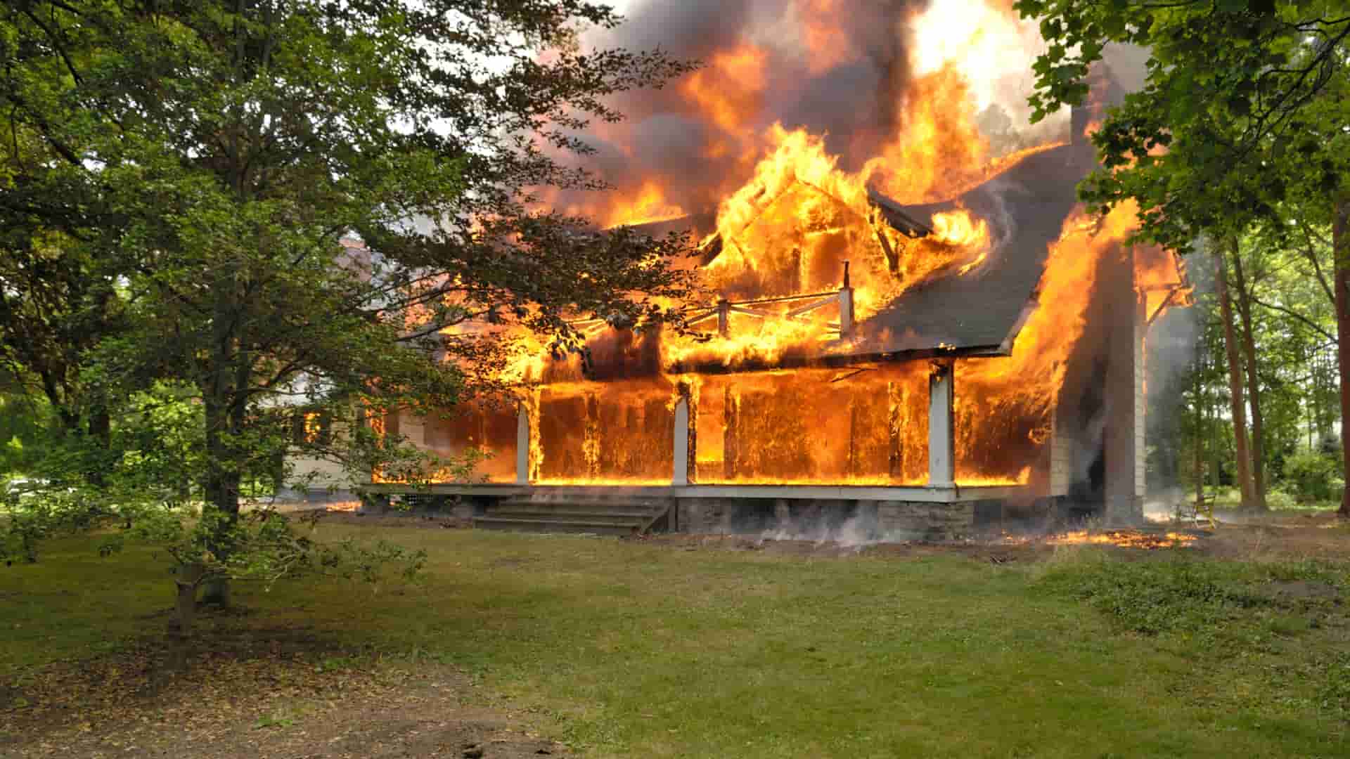 מהן 7 הסיבות הנפוצות לפריצת שריפות בבתים, וכיצד למנוע אותן?